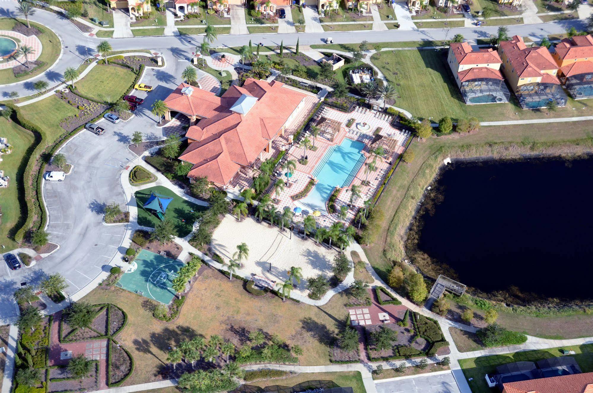 Bella Vida Resort Kissimmee Exterior photo